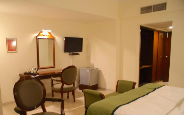 Alpana Hotel