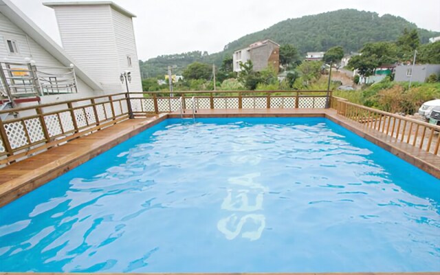 Tongyeong Sea Star Pension