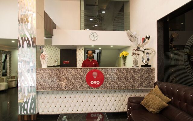 OYO Premium Nagpur C A Road