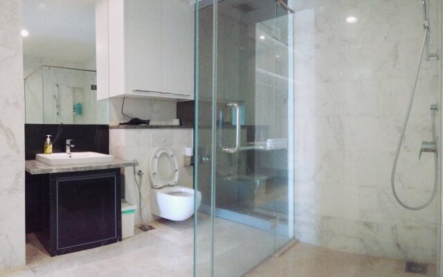 Platinum Suite by SNC