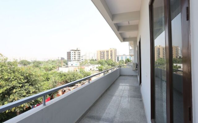 OYO 9935 Hotel Mango House