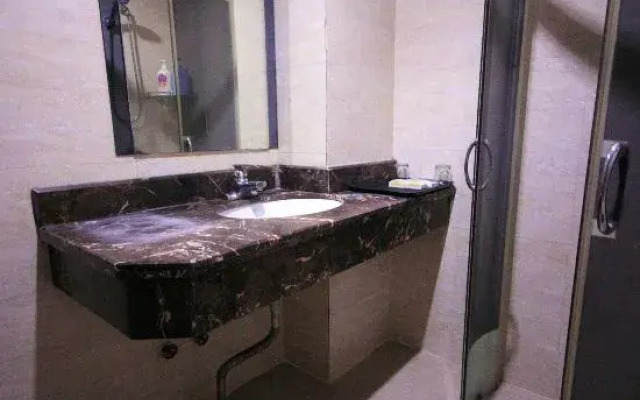 Jinhua Hotel