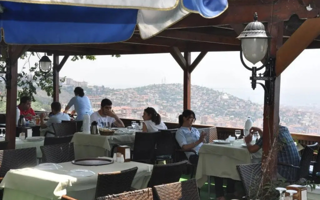 Oz Melisa Hotel