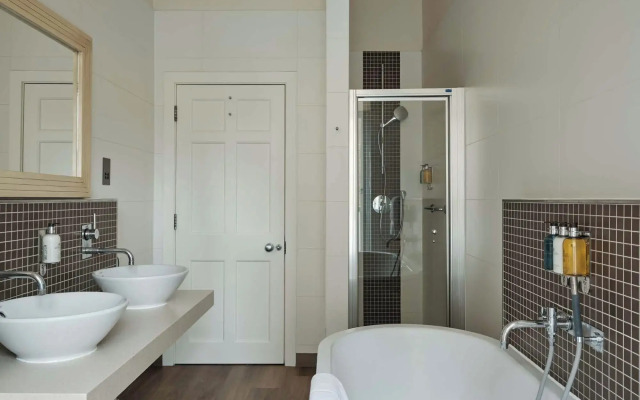 Montagu Place Hotel