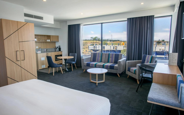 Alpha Hotel Eastern Creek