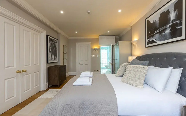 JOIVY Stylish Flat near Mayfair & Piccadilly Circus
