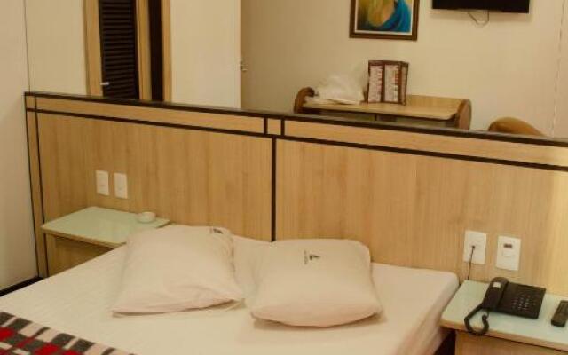 Hotel Meu Cantinho