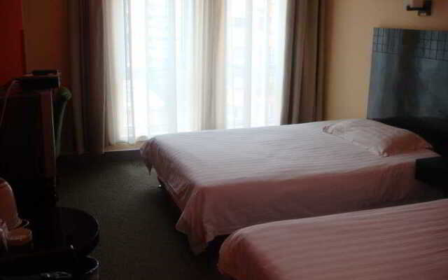 Motel 168 Shanghai Changping Road Branch