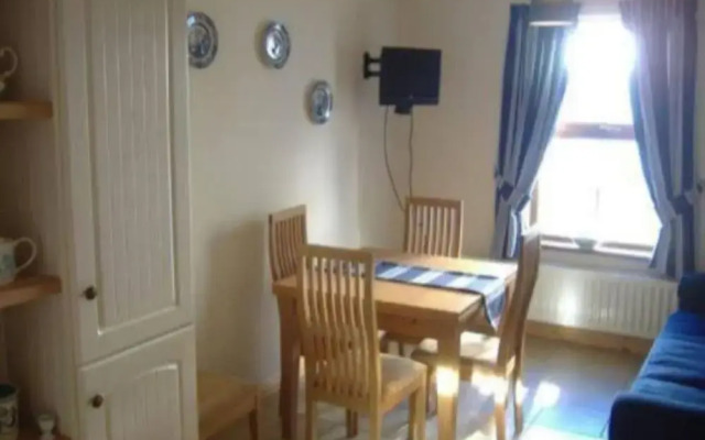 Double Room Ensuite Near Hillsborough Palaces