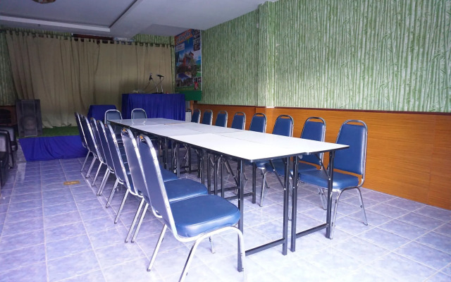 Phuruaboutique Hotel & Saunas