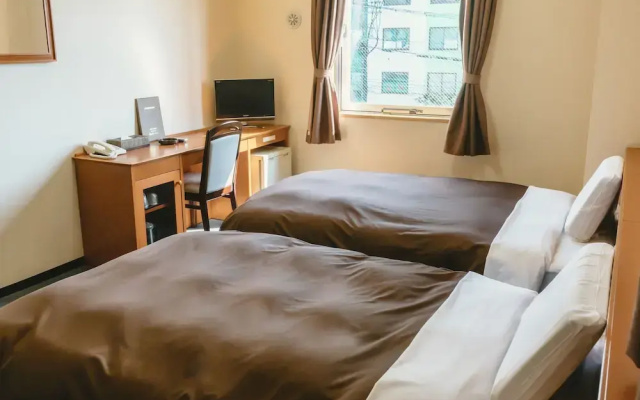 Kurenai Hotel