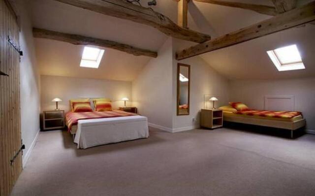 Chambres dHotes Au Château