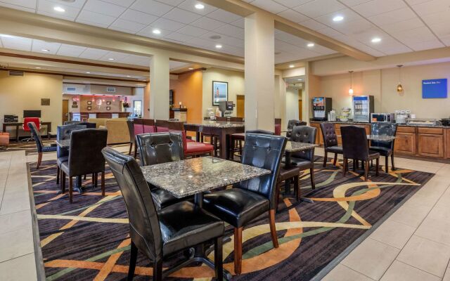 Comfort Inn & Suites Kenosha-Pleasant Prairie