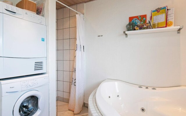 Quaint Holiday Homein Hjørring With Whirlpool