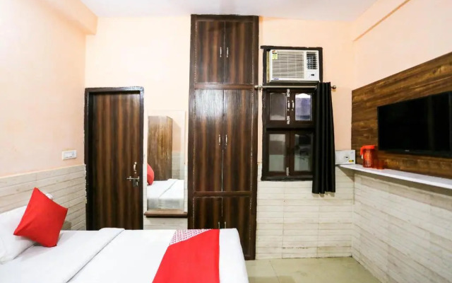 Guru Ji Guest House by OYO Rooms