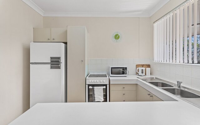 Kiah Unit 18 53 Victoria Parade