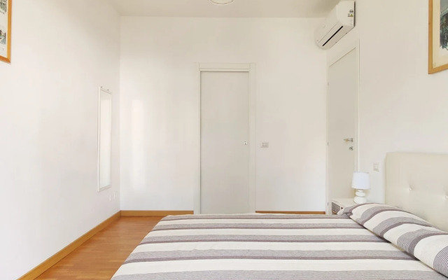 Modern Flat - via Crimea 25