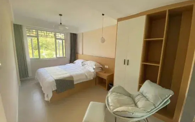 Anshun Pingba Hongluoxiang Homestay