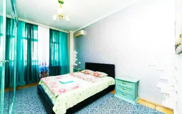 Апартаменты KyivHome, ул. Крещатик