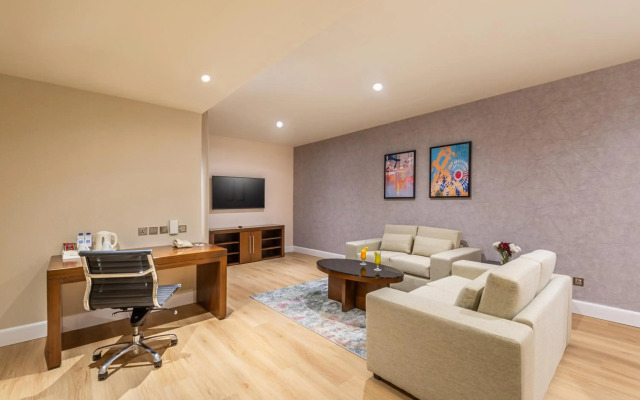 Novotel Suites Riyadh Olaya
