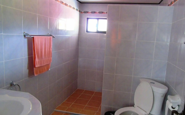 Phaidon Beach Resort