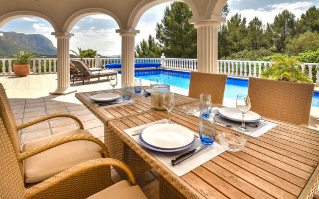 Villa Vista