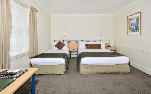 Poenamo Hotel