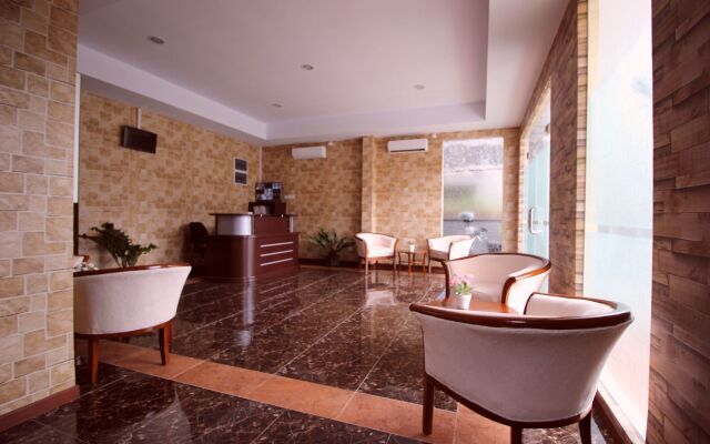 Amaya Suites