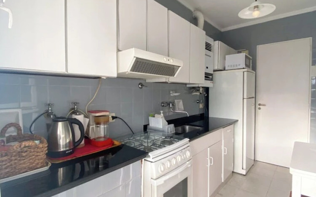 RentUp-Elegancia con balcón. Recoleta