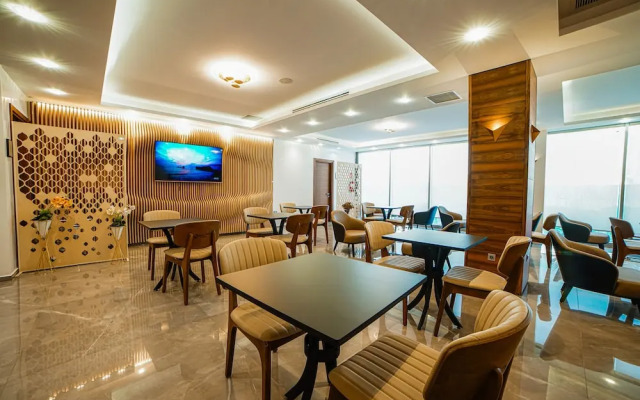 Royal Sahel