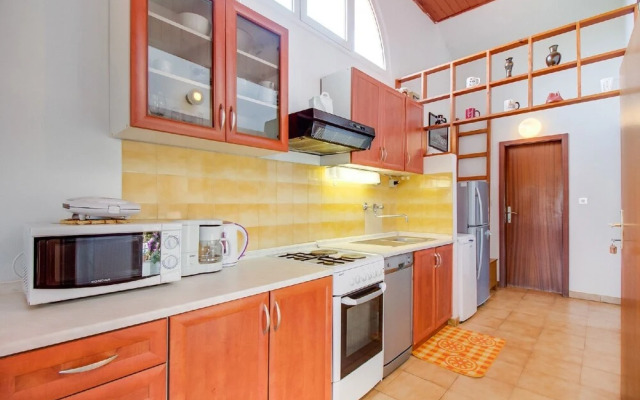 Vanda - sea View Apartment Magda