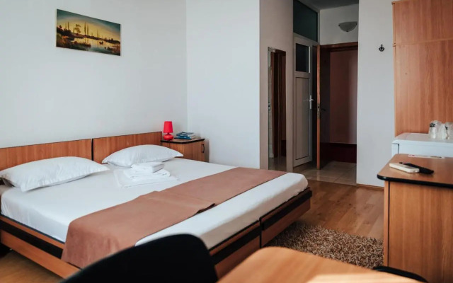 Hotel Romanita