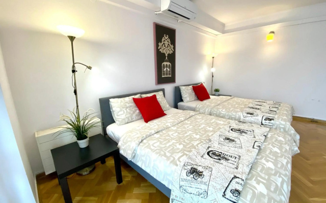 Center Warsaw - Apartmenty Jana Pawła II