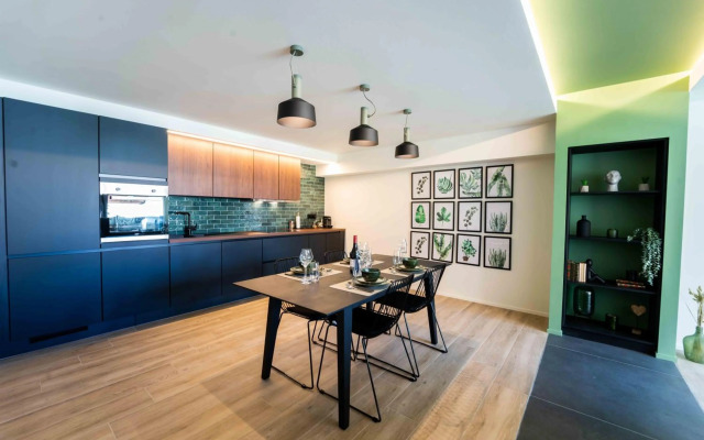 SPA & Garden - Luxury Private Apart' Mons Center