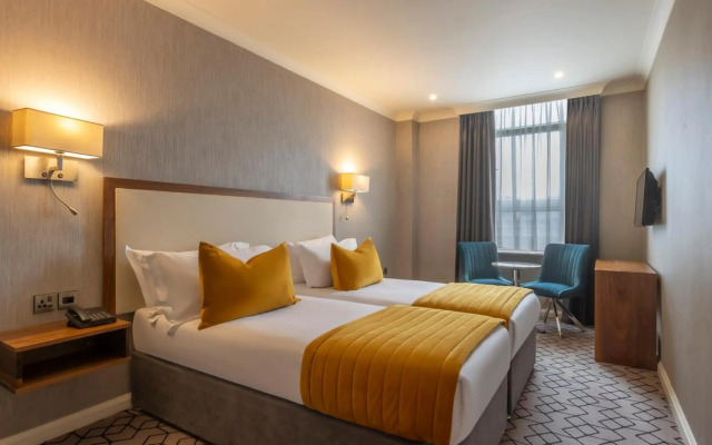 Victoria Hotel