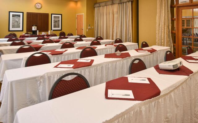 Hampton Inn & Suites Pueblo-Southgate