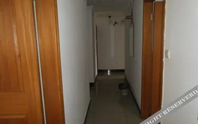 Shuanglong Hotel