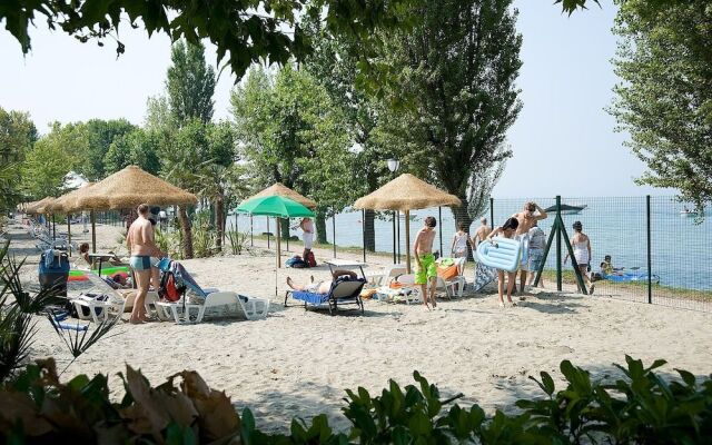 Happy Camp in Camping Cisano San Vito