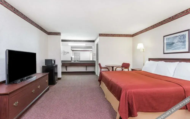 Days Inn by Wyndham Royston