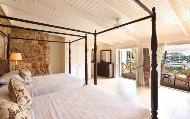 Admiral's Inn and Gunpowder Suites