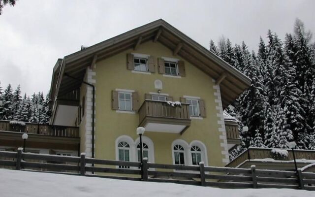 Residence Villa Avisio