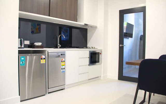Whitehorse Apartment Hotel