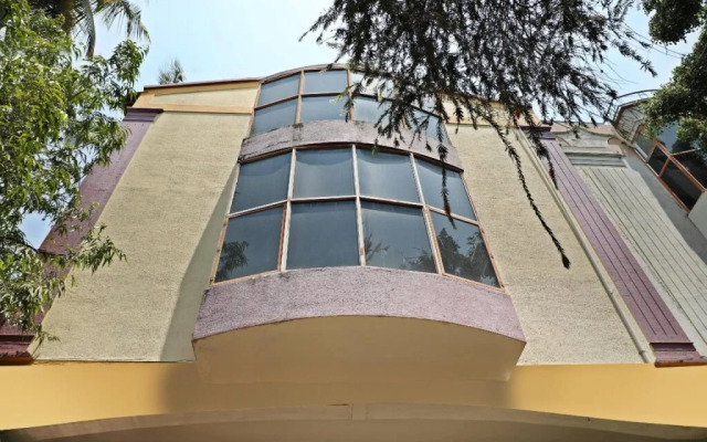 Shanthi Royal by OYO Rooms