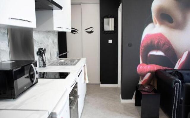 * Les Suites Aux Étoiles *