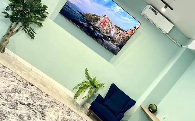 HiOtel