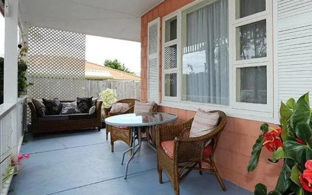 Sojourn on Gale Bed & Breakfast