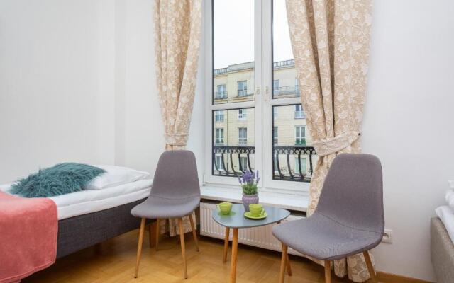 Apartments Warsaw Warecka by Renters