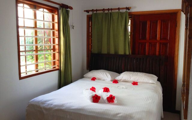 Beau Vallon Bungalows