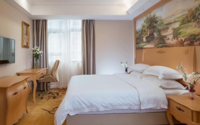 GreenTree Inn Guangdong Shenzhen Dongmen Business Hotel