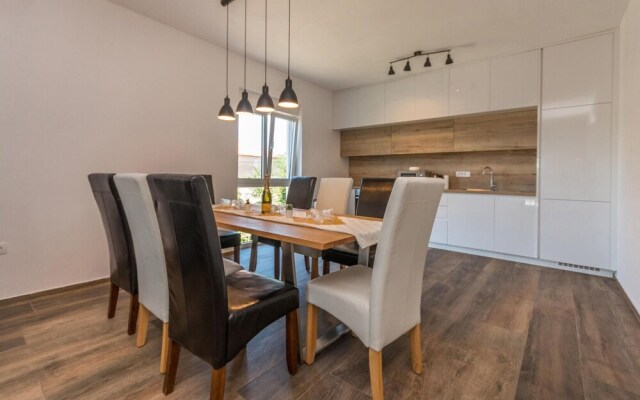 Stunning Apartment in Turanj With Wifi and 3 Bedrooms